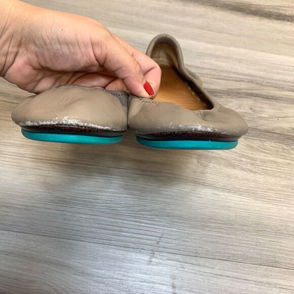 Tieks By Gavrieli Women Size 9 Comfortable Ballet Flats Taupe Leather Shoes - Picture 5 of 10